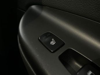 Hyundai Kona 64kWh Ultimate (10.5kW Charger) (204 ps) - ACTIVE LANE ASSIST