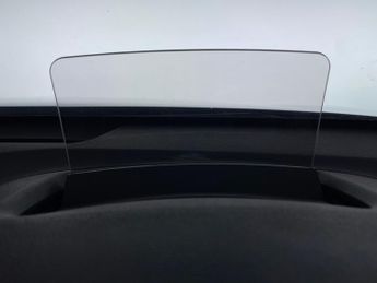 Hyundai Kona 64kWh Ultimate (10.5kW Charger) (204 ps) - ACTIVE LANE ASSIST