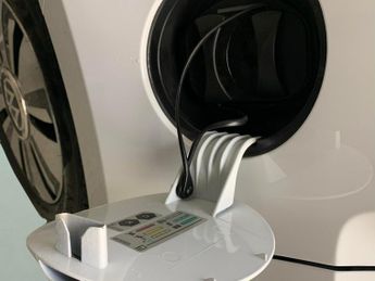 Volkswagen E-up! 36.8kWh e-up! (82 ps) - BLUETOOTH - CLIMATE CONTROL - DAB