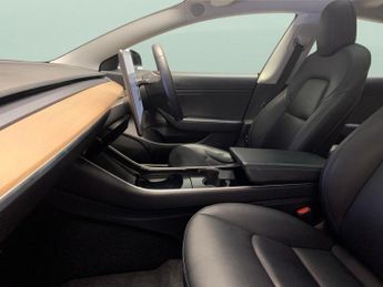 Tesla Model 3 Standard Range Plus RWD (241 bhp) - PARK ASSIST - LED - REVERSE 