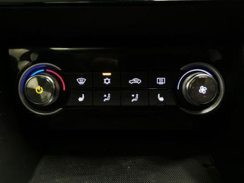 MG MG ZS 44.5kWh Exclusive (143 ps) - NAV - HEATED SEATS - BLIND SPOT ASS