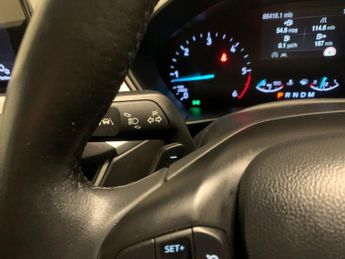 Ford Focus 1.5 EcoBlue Zetec (120 ps) - BLUETOOTH - CRUISE - PADDLE SHIFT