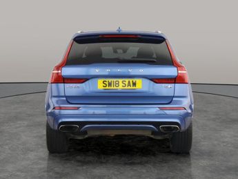 Volvo XC60 2.0h T8 Twin Engine 10.4kWh R-Design Pro Plug-in AWD (407 ps) - 