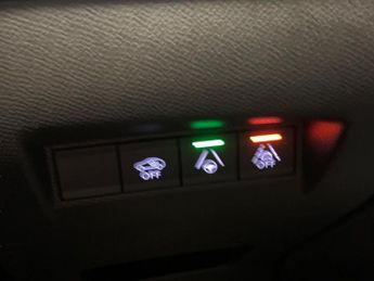 Peugeot E-208 50kWh GT (136 ps) - PARK ASSIST - LED - REVERSE CAM