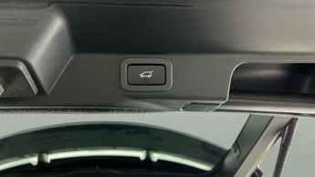 Land Rover Range Rover Sport 2.0 P400e 13.1kWh HSE GPF Plug-in 4WD (404 ps) - CLIMATE CONTROL