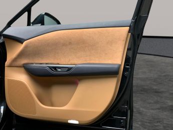 Lexus Rz 450e 71.4kWh Takumi DIRECT4 (313 ps) - LED - REVERSE CAM - NAV