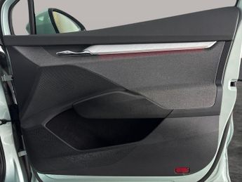 Skoda Enyaq 62kWh 60 (DC120kW) (179 ps) - NAV - WIFI - LANE DEPARTURE