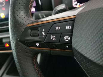 Cupra Formentor 1.5 TSI V2 DSG (150 ps) - LED - REVERSE CAM - NAV