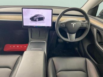 Tesla Model Y (Dual Motor) Long Range 4WDE (384 bhp) - HEATED STEERING