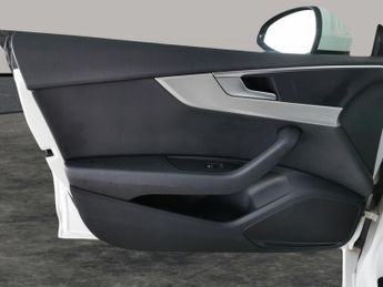 Audi A5 2.0 TFSI 35 Sport Sportback S Tronic (150 ps) - LED - REVERSE CA