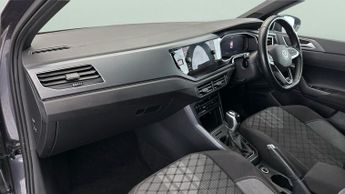 Volkswagen Polo 1.0 TSI R-Line DSG (115 ps) - DIGITAL DASH - PADDLE SHIFT - PARK