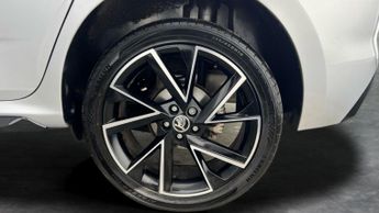 Skoda Kamiq 1.5 TSI ACT Monte Carlo DSG (150 ps) - SPEED LIMIT RECOG - DAB