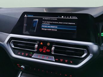 BMW 3 Series 2.0 330e 12kWh M Sport Touring Plug-in (292 ps) - REVERSE CAM