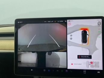 Tesla Model Y (Dual Motor) Long Range 4WDE (384 bhp) - HEATED STEERING