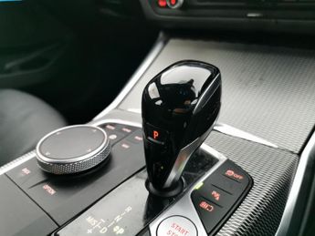 BMW 3 Series 2.0 330e 12kWh M Sport Touring Plug-in (292 ps) - REVERSE CAM