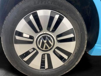 Volkswagen E-up! 36.8kWh e-up! (82 ps) - LIGHT AND SIGHT PACK - LANE DEPARTURE  -