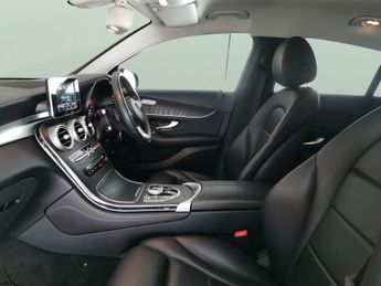 Mercedes-Benz GLC 2.1 GLC220d Sport Coupe G-Tronic 4MATIC (170 ps) - MIRROR PACKAG