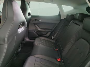 Cupra Formentor 1.5 TSI V2 DSG (150 ps) - LED - REVERSE CAM - NAV