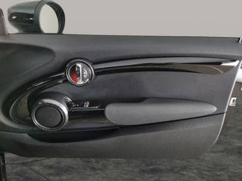 Mini Electric Hatch Cooper SE 32.6kWh Level 2 (184 ps) - CARPLAY - LED - REVERSE CAM