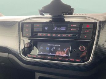 Volkswagen E-up! 36.8kWh e-up! (82 ps) - LIGHT AND SIGHT PACK - LANE DEPARTURE  -