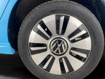 Volkswagen E-up! 36.8kWh e-up! (82 ps) - LIGHT AND SIGHT PACK - LANE DEPARTURE  -