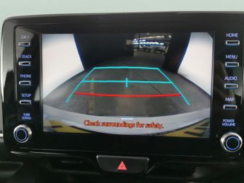 Toyota Yaris 1.5 VVT-h Design E-CVT (116 ps) - BLUETOOTH - DRIVING MODES - DI