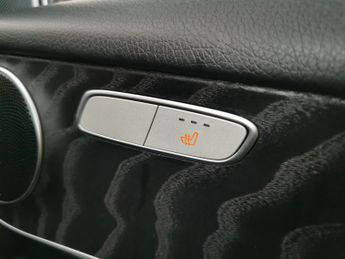 Mercedes-Benz GLC 2.1 GLC220d Sport Coupe G-Tronic 4MATIC (170 ps) - MIRROR PACKAG