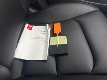 Tesla Model 3 Saloon RWD (241 bhp) - PARK ASSIST - LED - REVERSE CAM