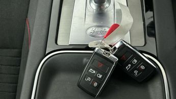 Land Rover Discovery Sport 2.0 D200 MHEV R-Dynamic HSE 4WD (204 ps) - HEATED STEERING