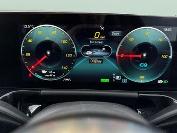 Mercedes-Benz EQA EQA 250 66.5kWh AMG Line (190 ps) - ADAPTIVE LIGHTS - HEATED LEA