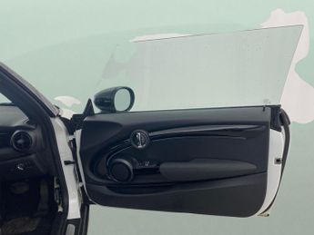 Mini Electric Hatch Cooper SE 32.6kWh Level 2 (184 ps) - LED - REVERSE CAM - NAV