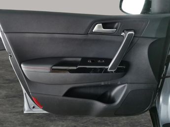 Kia Sportage 1.6 T-GDi GT-Line DCT AWD (174 bhp) - REVERSE CAM - NAV - HEATED