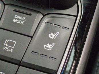 Hyundai Ioniq 38.3kWh Premium SE (136 ps) - LED - REVERSE CAM - NAV