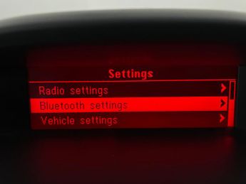 Vauxhall Mokka 1.4i Turbo SE 2WD (140 ps) - BLUETOOTH - CRUISE - PARK SENSORS