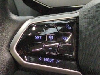 Volkswagen ID.3 Pro Performance 58kWh Life (204 ps) - COMFORT PACK - ASSISTANCE 