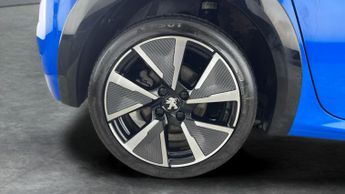 Peugeot E-208 50kWh GT Premium (136 ps) - REVERSE CAM - ALCANTARA - NAV