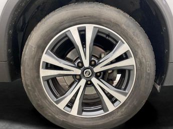 Nissan X-TRAIL 1.3 DIG-T N-Connecta DCT (160 ps) - CRUISE - PARK SENSORS