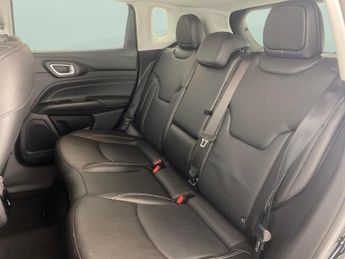 Jeep Compass 1.3 GSE T4 11.4kWh S Plug-in 4xe (240 ps) - HEATED STEERING - BL