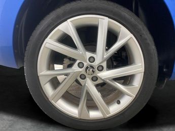 Skoda Kamiq 1.5 TSI ACT SE L Executive DSG (150 ps) - LANE ASSISTANT - LANE 