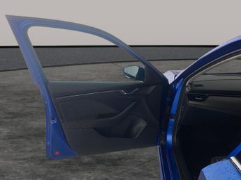 Skoda Kamiq 1.5 TSI ACT SE L Executive DSG (150 ps) - LANE ASSISTANT - LANE 