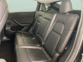 Tesla Model Y (Dual Motor) Long Range 4WDE (384 bhp) - HEATED STEERING