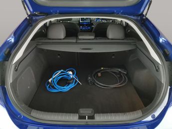 Hyundai Ioniq 38.3kWh Premium SE (136 ps) - LED - REVERSE CAM - NAV