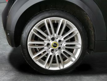 Mini Electric Hatch Cooper SE 32.6kWh Level 2 (184 ps) - CARPLAY - LED - REVERSE CAM