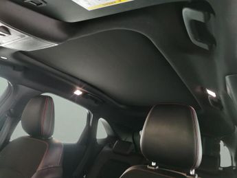 Ford Kuga 2.5 EcoBoost Duratec 14.4kWh ST-Line X Plug-in CVT (225 ps) - NA