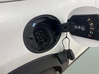 Mini Electric Hatch Cooper SE 32.6kWh Level 2 (184 ps) - LED - REVERSE CAM - NAV