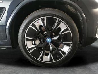 BMW iX3 80kWh M Sport Pro (286 ps) - ADAPT CRUISE - PARK ASSIST - HK AUD