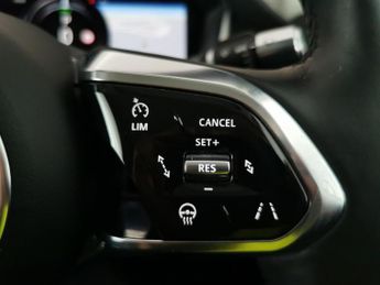 Jaguar I-PACE 400 90kWh HSE 4WD (400 ps) - LED - MERIDIAN AUDIO - REVERSE CAM