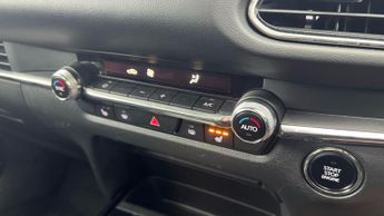 Mazda CX-30 2.0 e-SKYACTIV X MHEV Sport Lux (186 ps) - NAV - HEATED SEATS