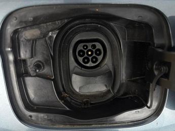 Skoda Enyaq 62kWh 60 (179 ps) - WIFI - BLUETOOTH - CRUISE