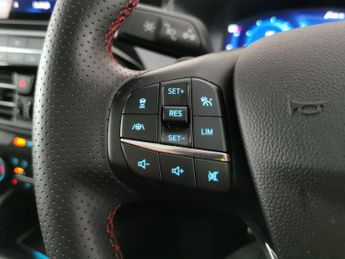 Ford Kuga 1.5 EcoBlue ST-Line X Edition (120 ps) - CARPLAY - KEYLESS ENTRY